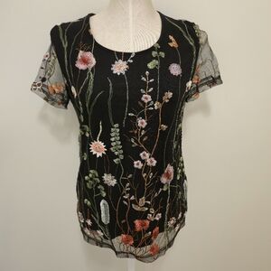 Mesmerise Floral Embroidered Top Size 10